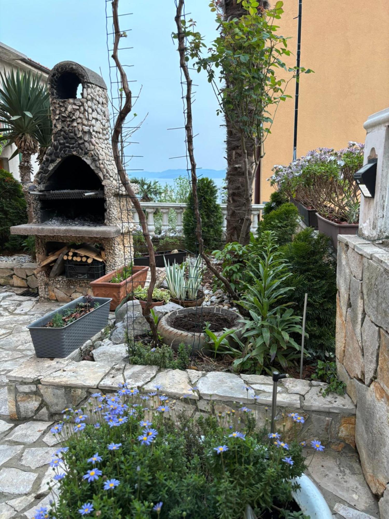 Apartman Edina Rijeka Exterior foto